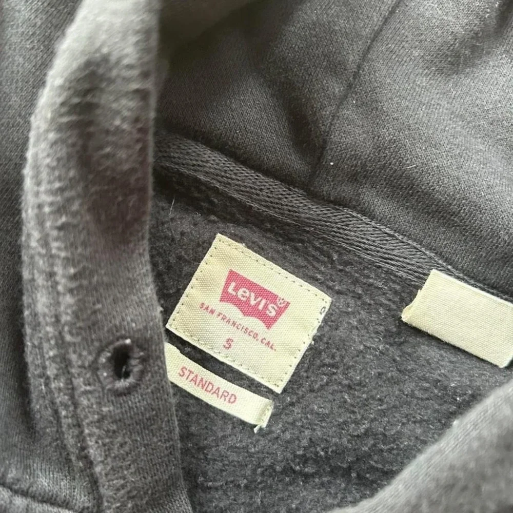 k Levi's hoodie with a unique‎ back design